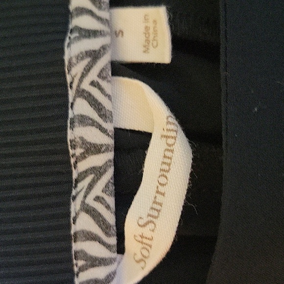 Soft Surroundings Black Go Lively Pull-on Cargo Pants Size Small - Picture 3 of 8